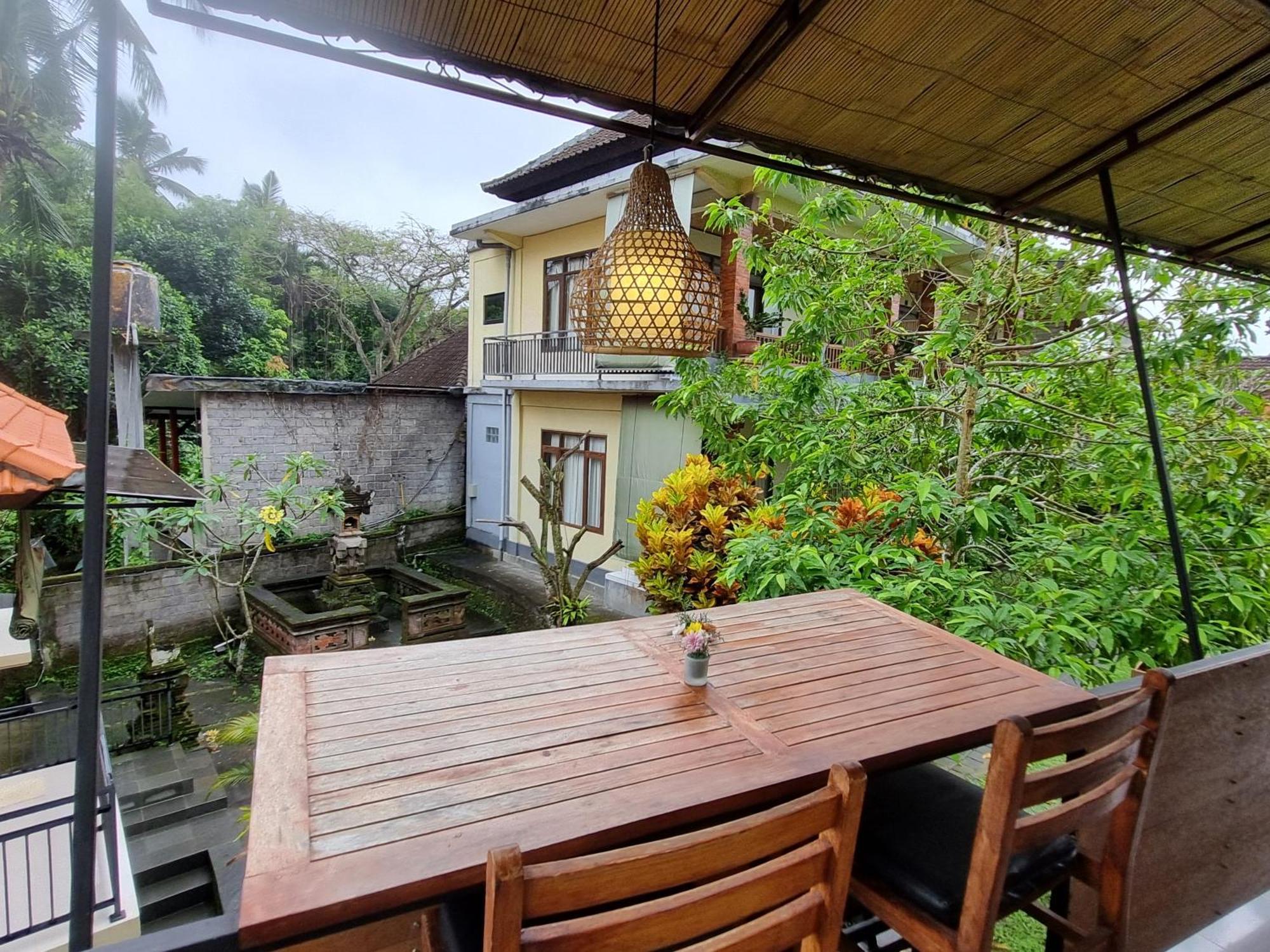 Nyoman Sandi Gasthof 3*